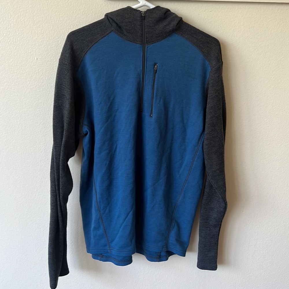 New. Wintergreen merino wool sweater. Half zip.